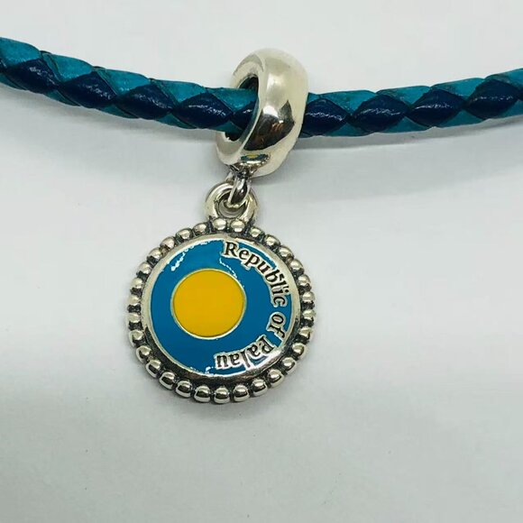 ✨✨Pandora Flag of Palau Exclusive Dangle charm - Picture 3 of 3